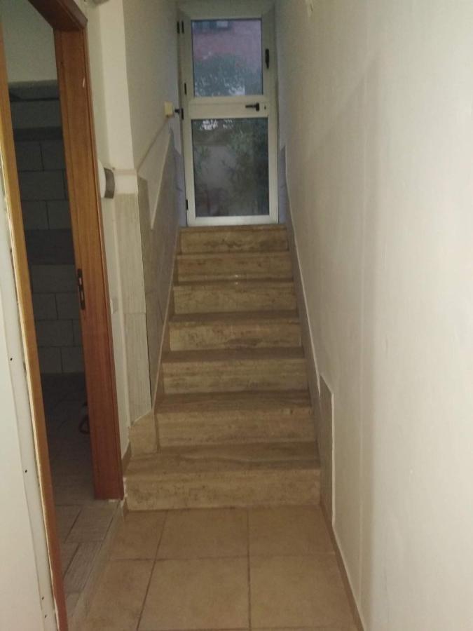 Villa Belvedere Mini Appartamento Pontecagnano Eksteriør billede
