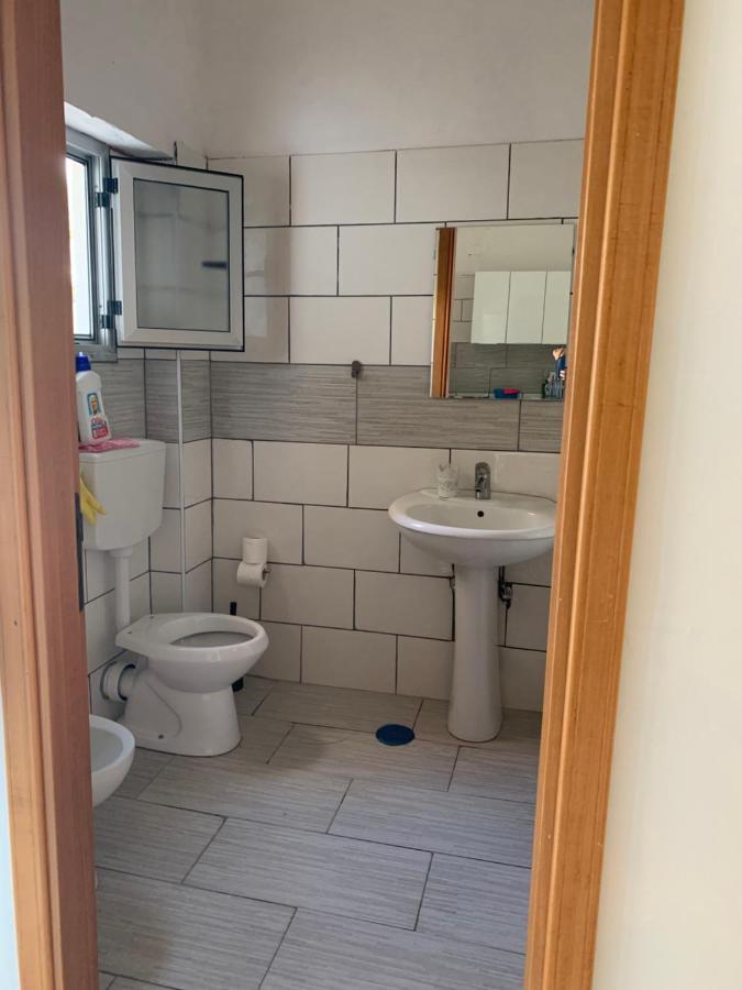 Villa Belvedere Mini Appartamento Pontecagnano Eksteriør billede